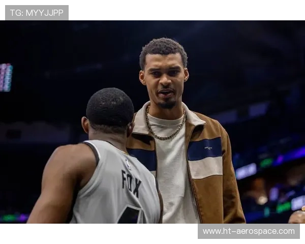 全球总决赛爆冷热门战队遭淘汰黑马晋级引发电竞圈热议